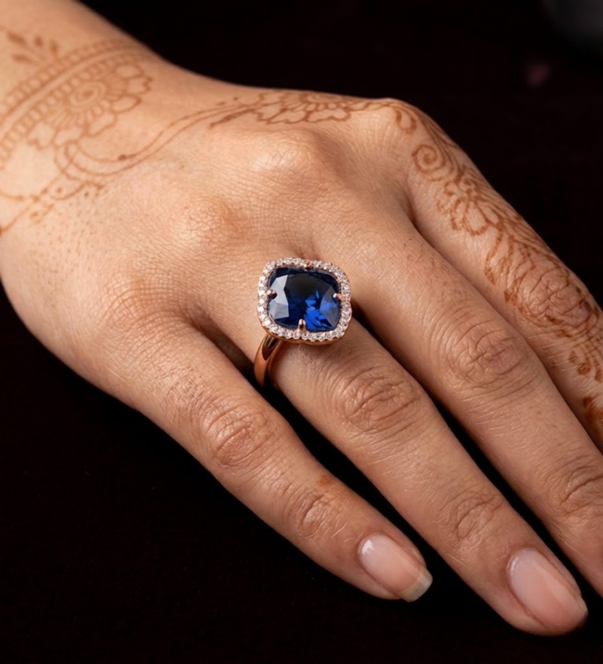 Sterling Silver Rose Gold Clove with Blue Crystal Ring L
