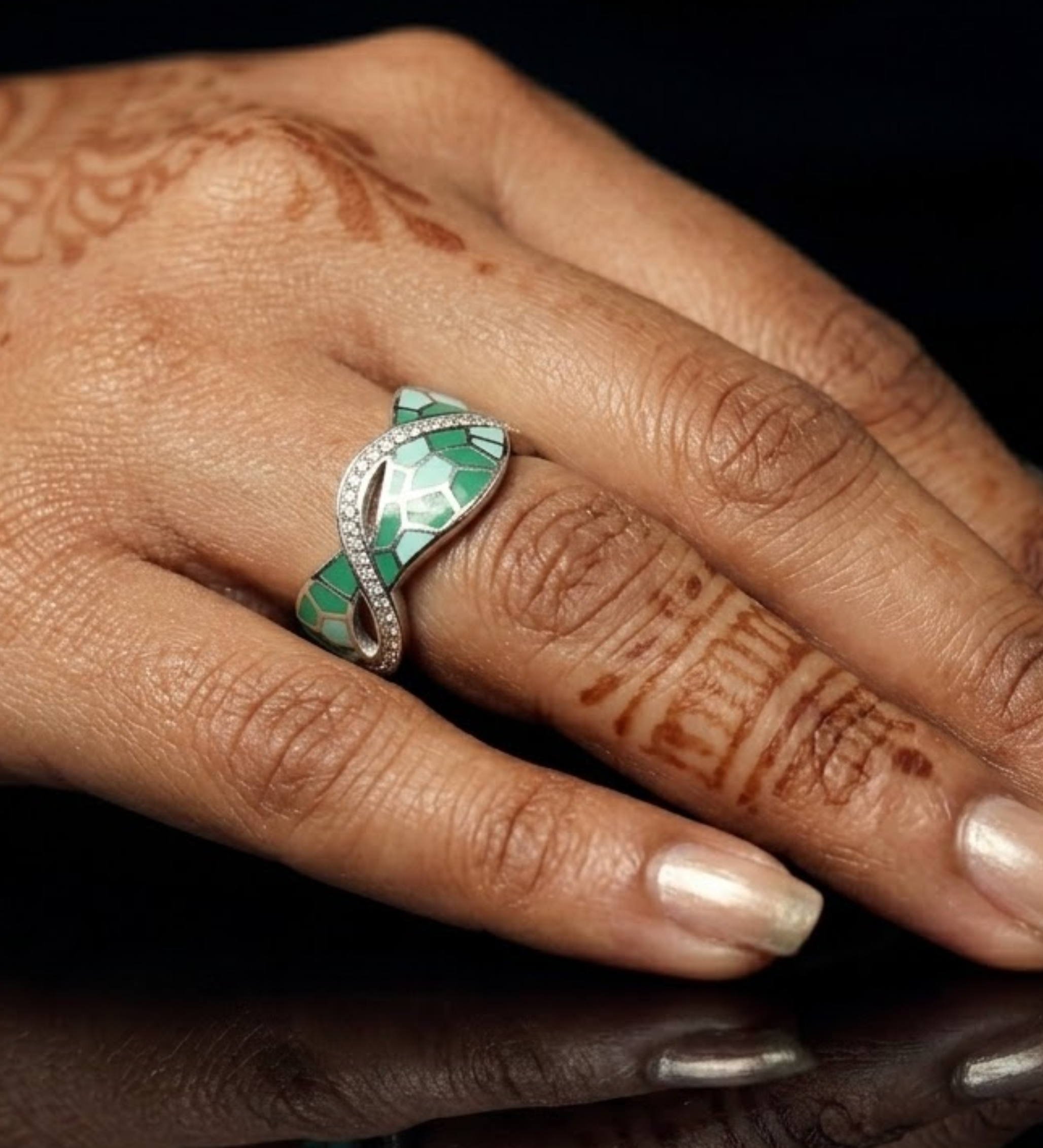 925 Sterling Silver Green Enamel CZ Premium Ring