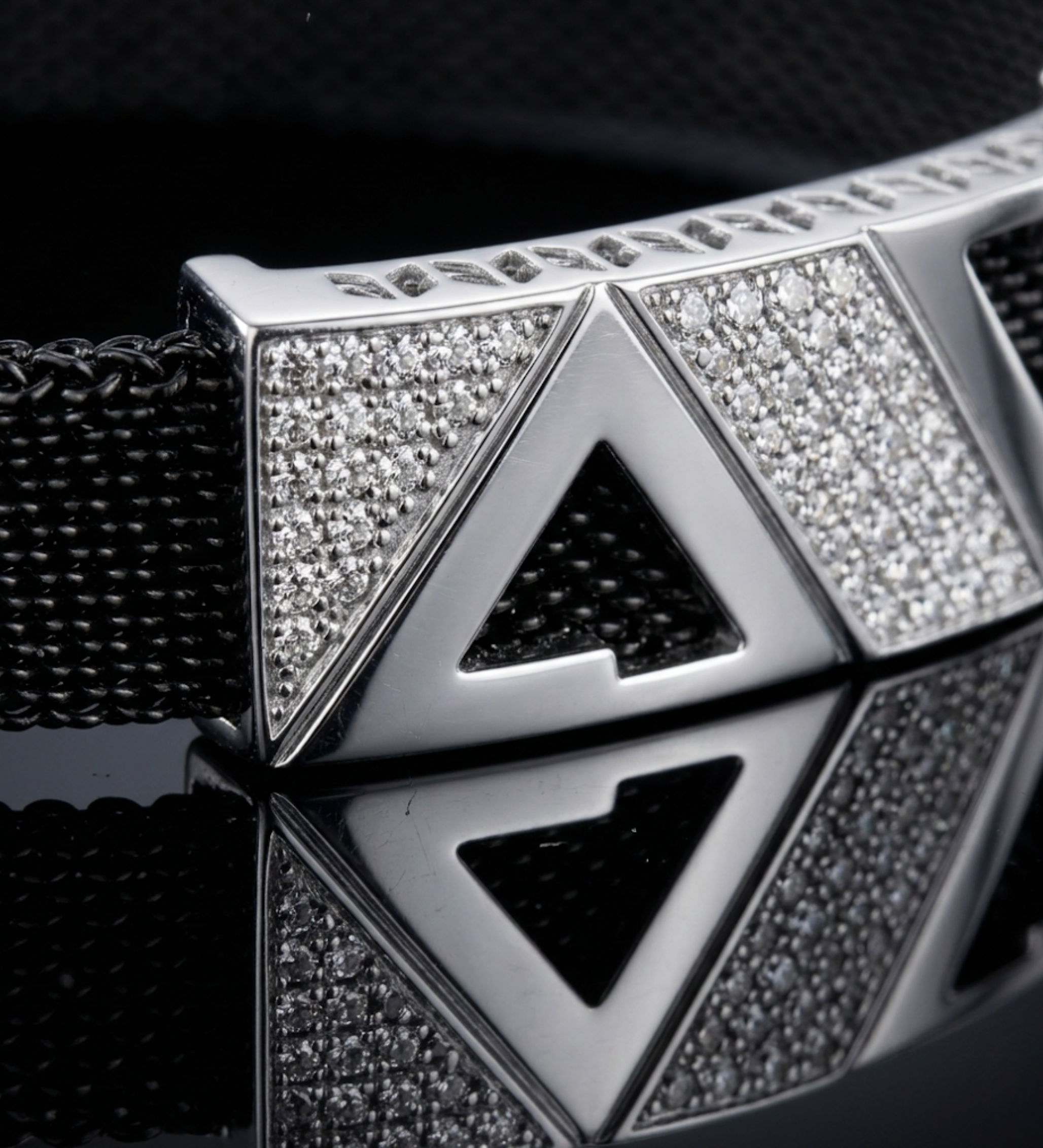 925 Sterling Silver Sparking Tringle Mesh Bracelet