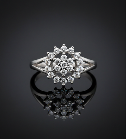 Snowflaks AD Cluster Light Weight Ring