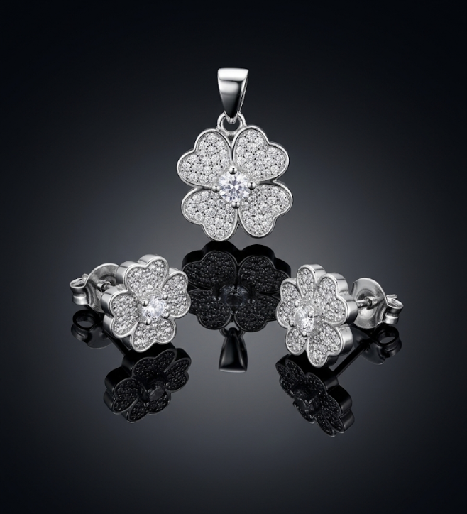 925 Sterling Silver Sparkling Four-Leaf Clover Jewellery Set