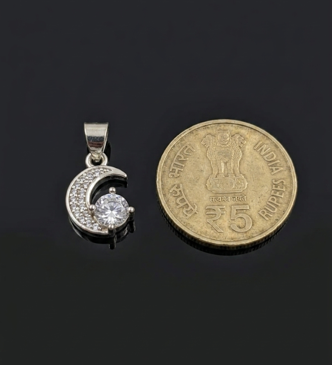 925 Sterling Silver Celestial Moon Pendant
