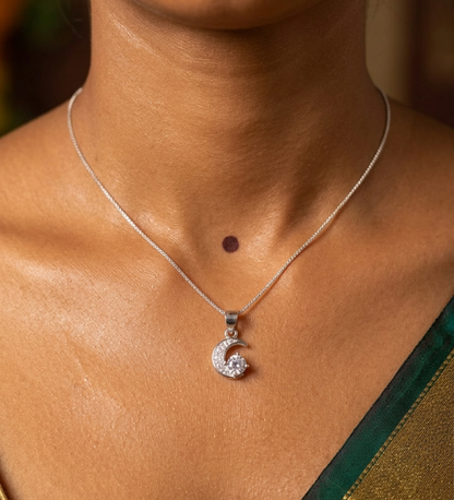 925 Sterling Silver Celestial Moon Pendant