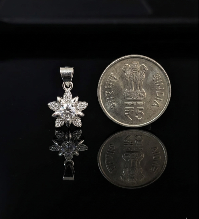Radiant Star Bloom 925 Sterling Silver Pendant