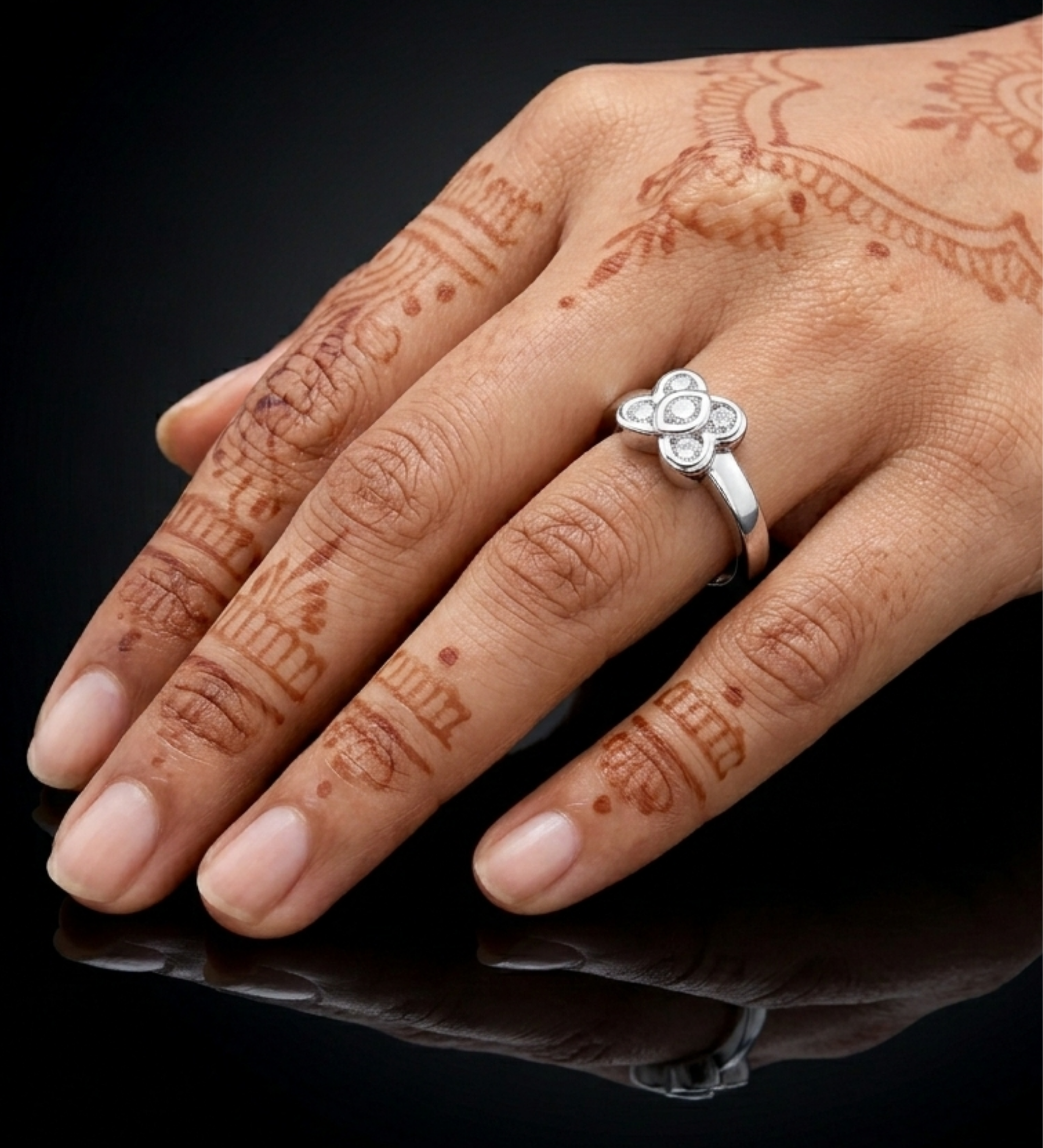 Sterling Silver Cross Shape AD Ring