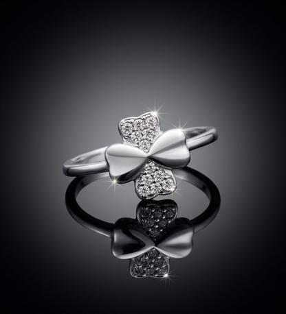 925 Sterling Silver Sparkling Clover Ring