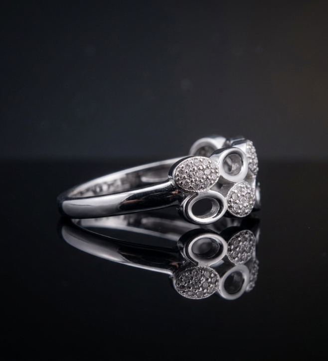 925 Silver Open-Circle and CZ Diamond Ring L