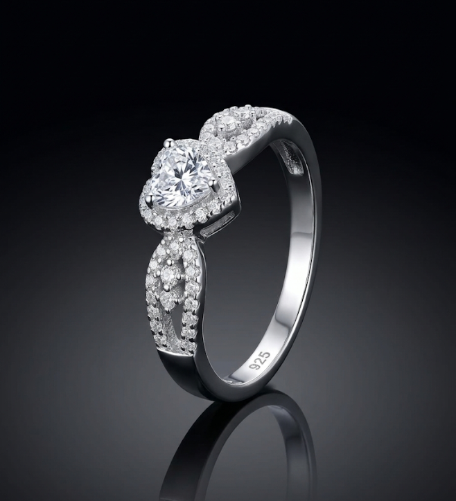 Heart Halo Promise Ring in 925 Sterling Silver